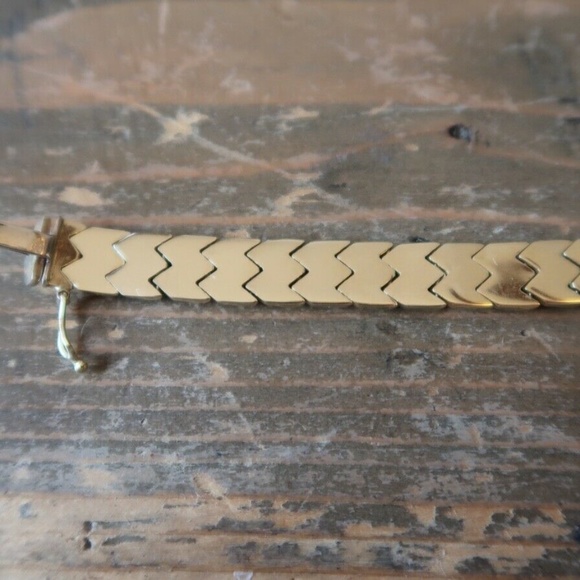 14k Yellow Gold Basket Weave Bracelet 7\